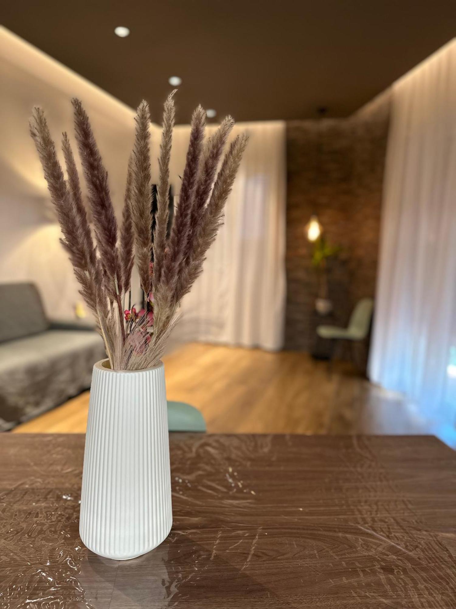 Borgiarooms Luxury Apartment ミラッツォ エクステリア 写真